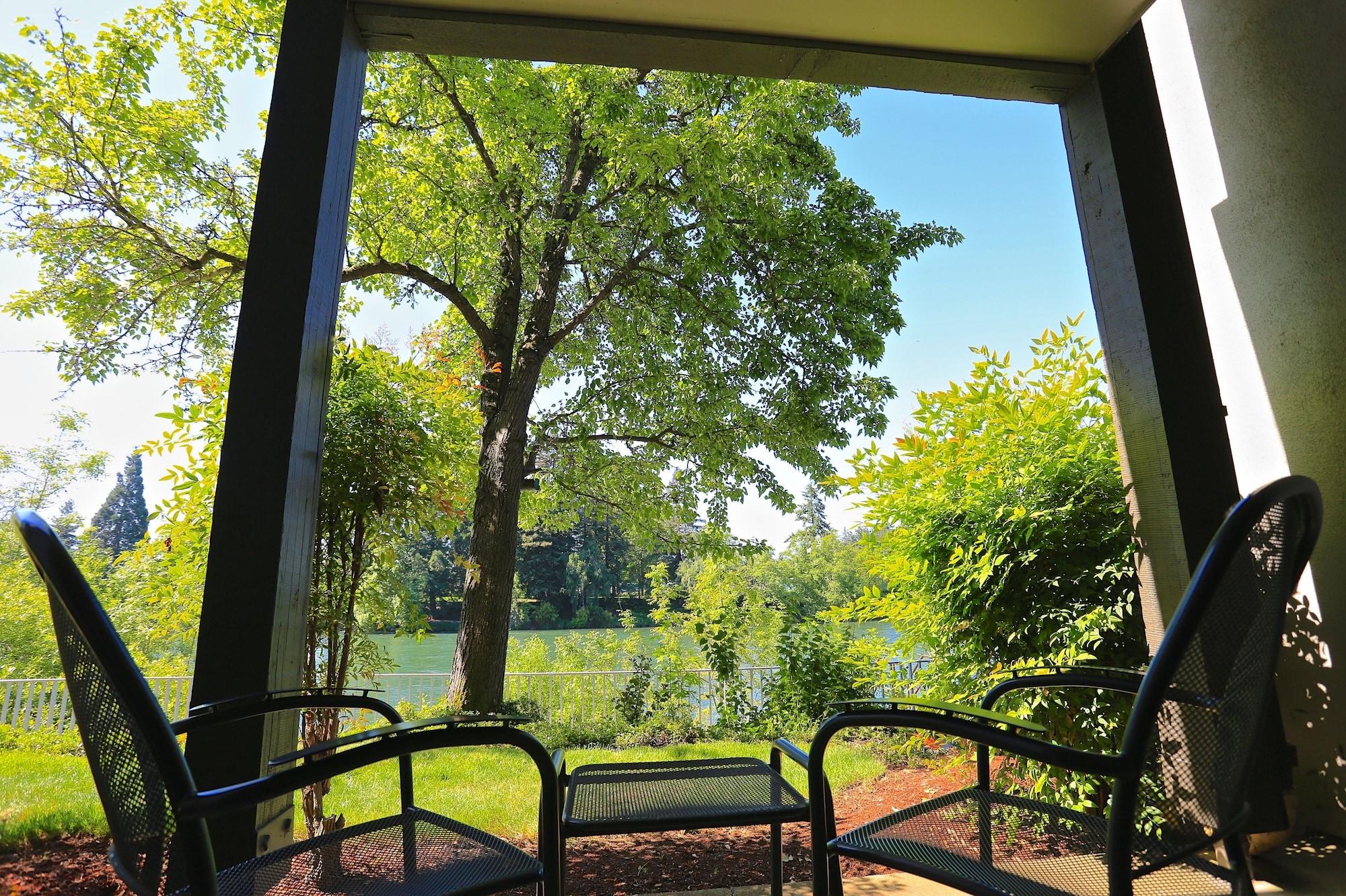 Valley River Inn Eugene Dış mekan fotoğraf