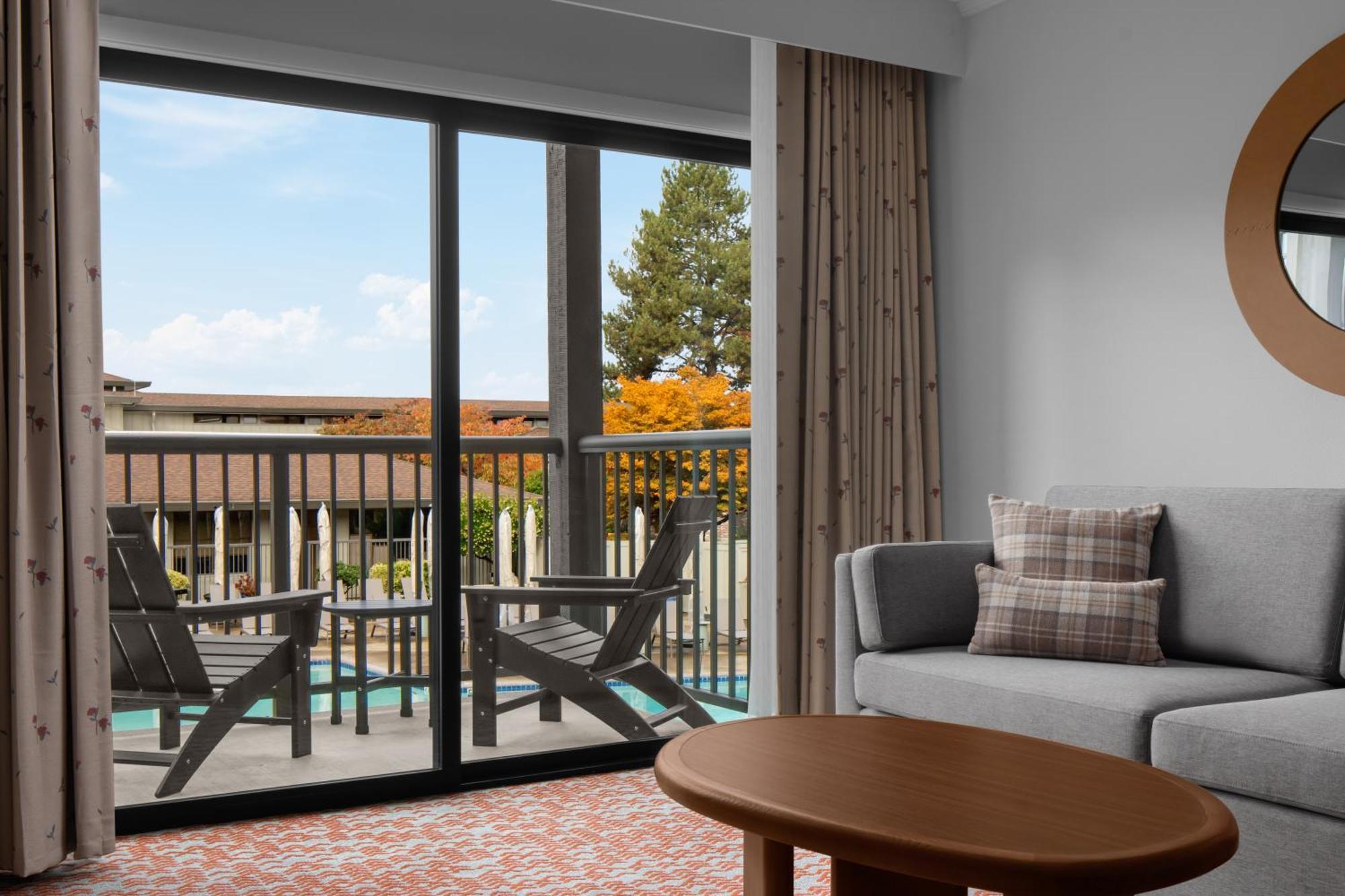 Valley River Inn Eugene Dış mekan fotoğraf